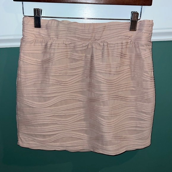 Sparkle and fade size Medium pink skirt - Picture 1 of 4
